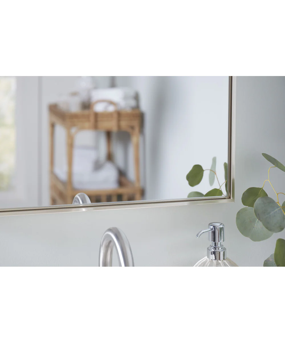 20x30" Wall Mirror in Silver - Image 4