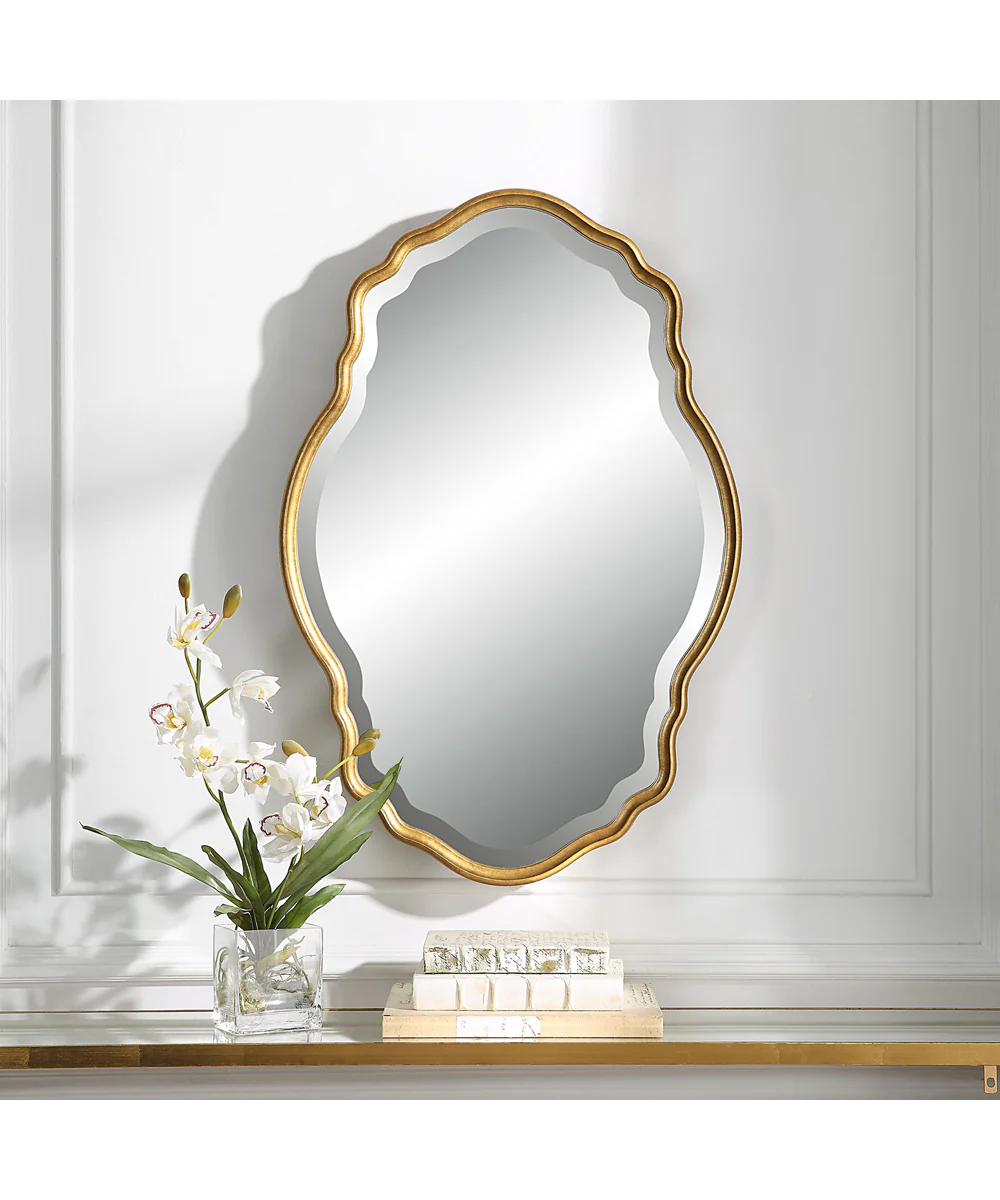 22x33" Wall Mirror in Gold with an Amber Glaze - Image 7