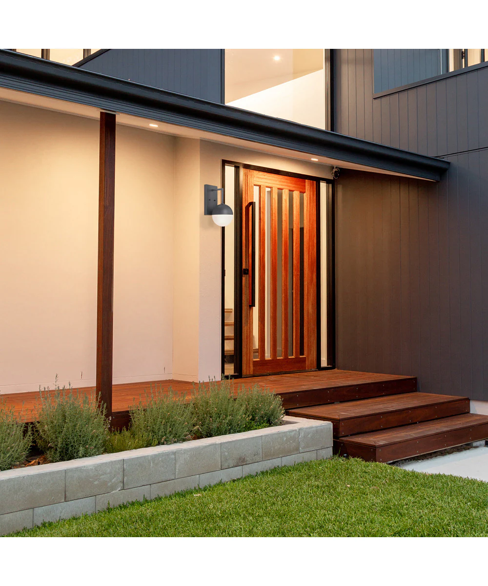 Pineview Outdoor Wall Sconce IO - Image 3