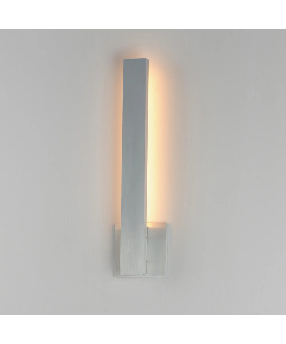 Alumilux Line 5CCT 18 inch LED Outdoor Wall Sconce Satin Aluminum - Image 5