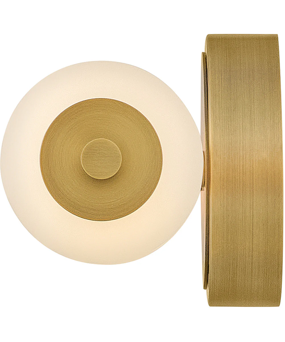 Trigo LED-Light Large LED Sconce in Lacquered Brass - Image 7