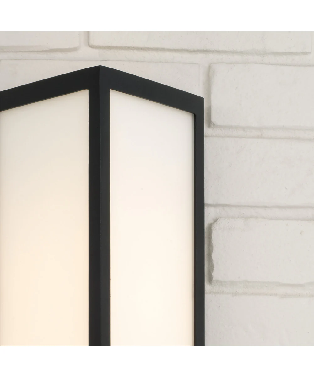 Irvin 3-Light Outdoor Wall-Lantern Black - Image 5
