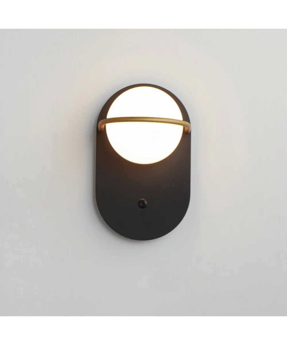 Revolve 1-Light LED Wall Sconce Black / Gold - Image 4