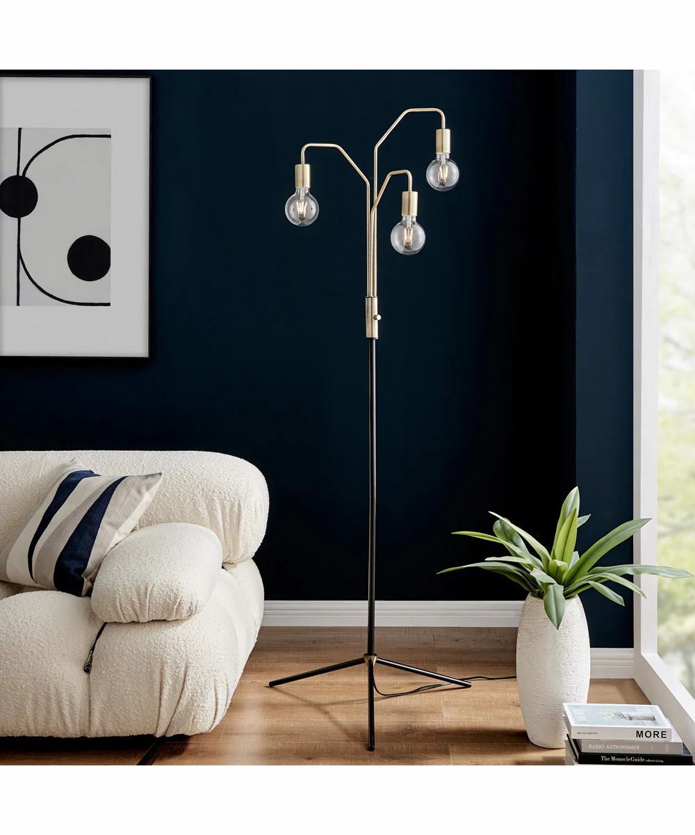 Nilmani 3-Light Floor Lamp Antique Brass/Black - Image 3