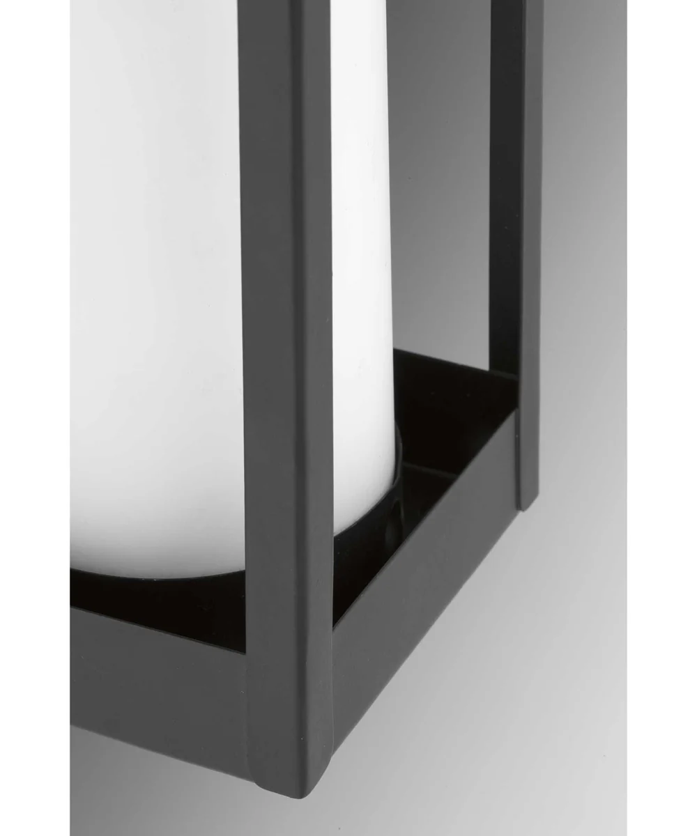 Patewood 1-Light Large Wall Lantern Matte Black - Image 2