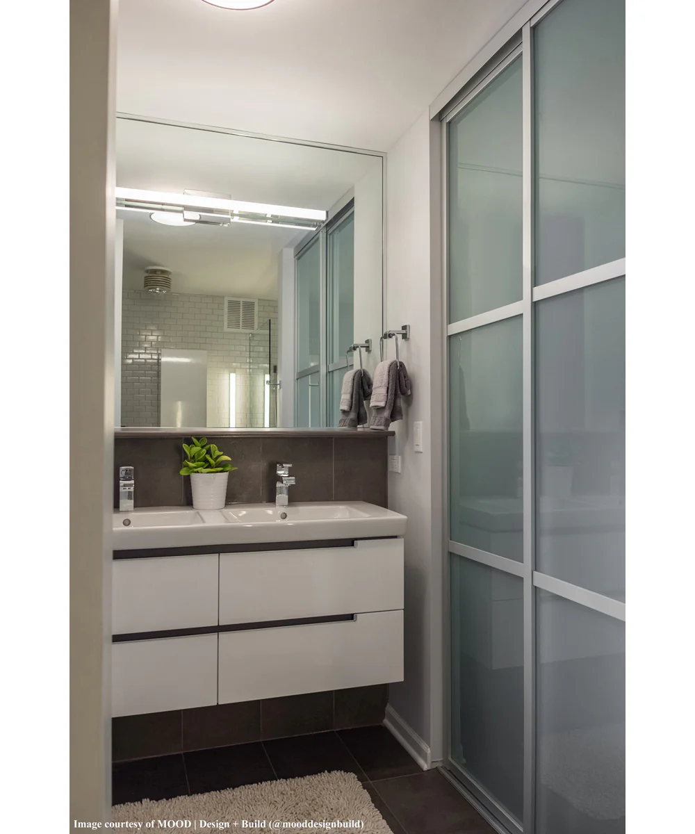 Promenade  Bath Light Polished Chrome - Image 6