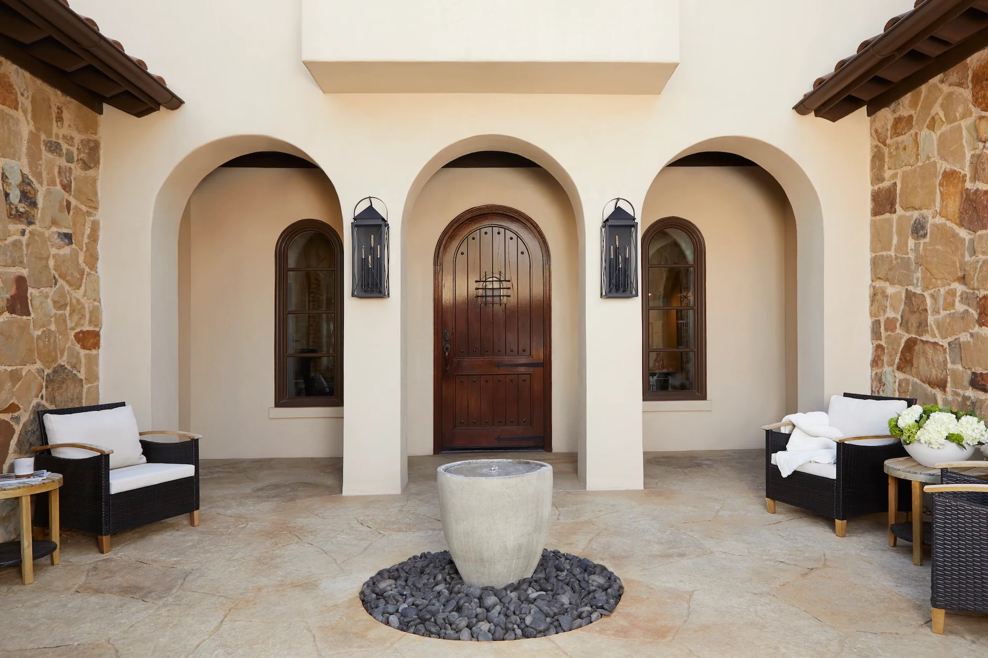 Mystic 4-light Outdoor Wall Lantern Matte Black - Image 2