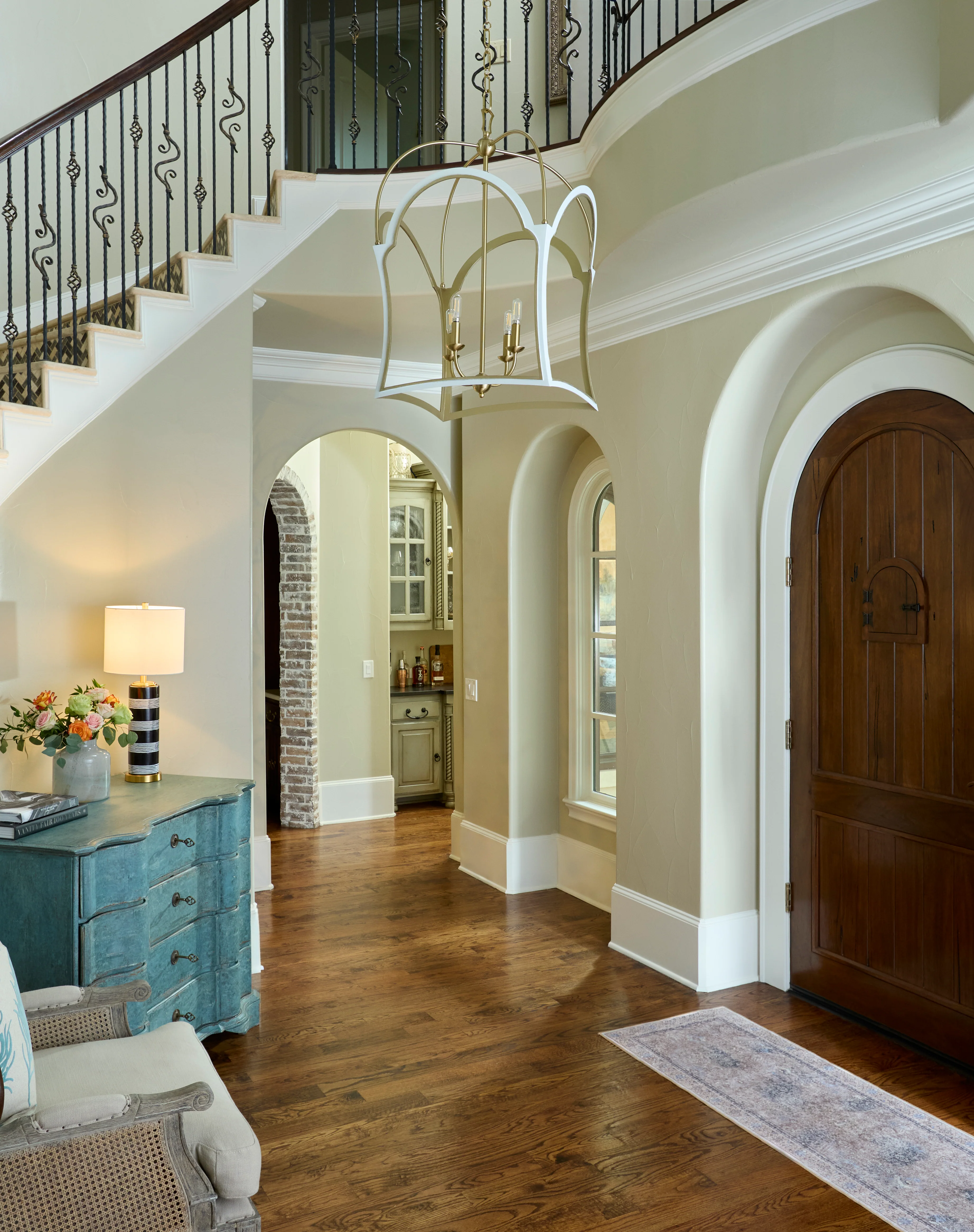 Tiffany 4-light Entry Foyer Hall Chandelier Studio White w/ Aged Brass - Image 2