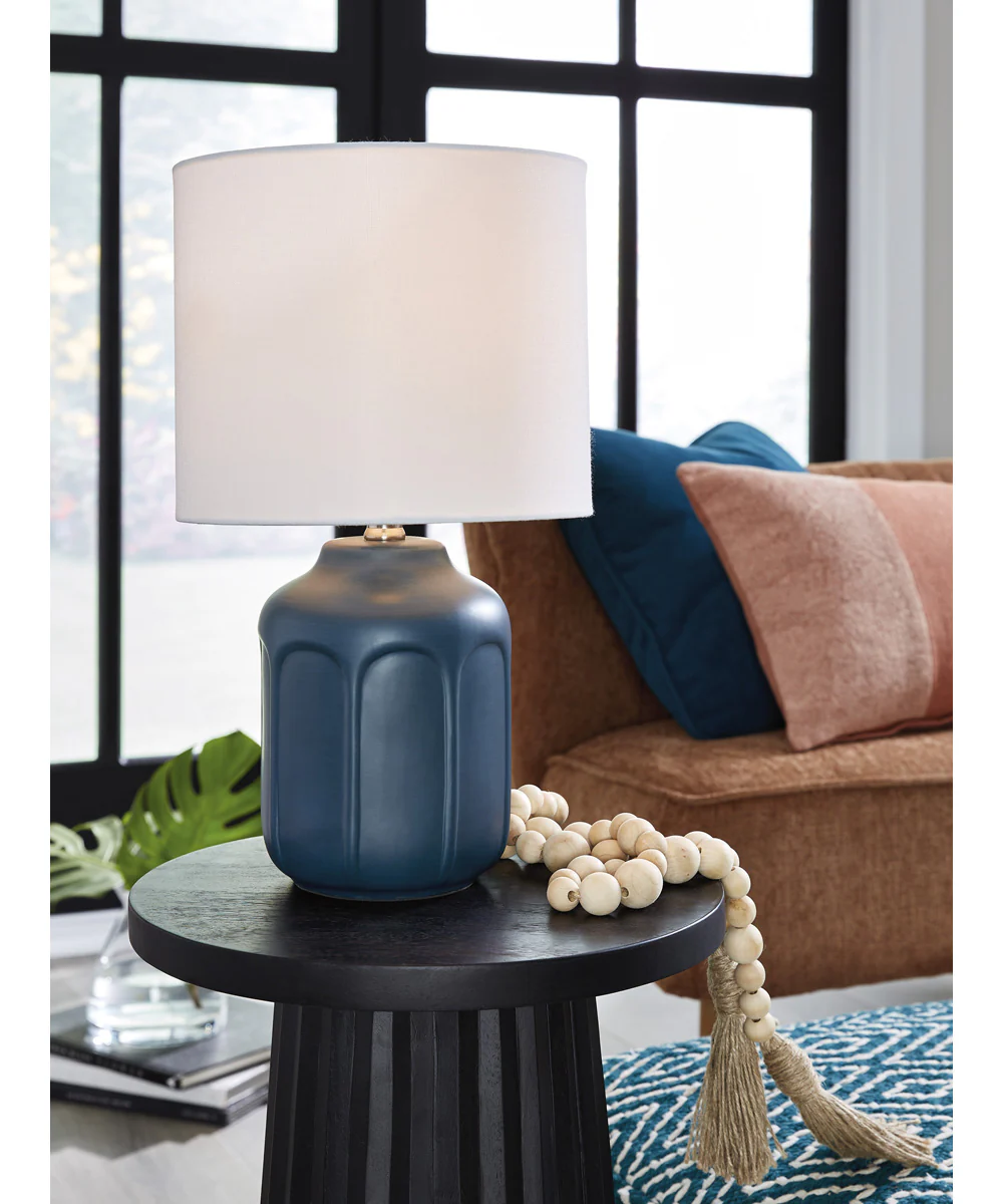 Gierburg Ceramic Table Lamp Teal - Image 2