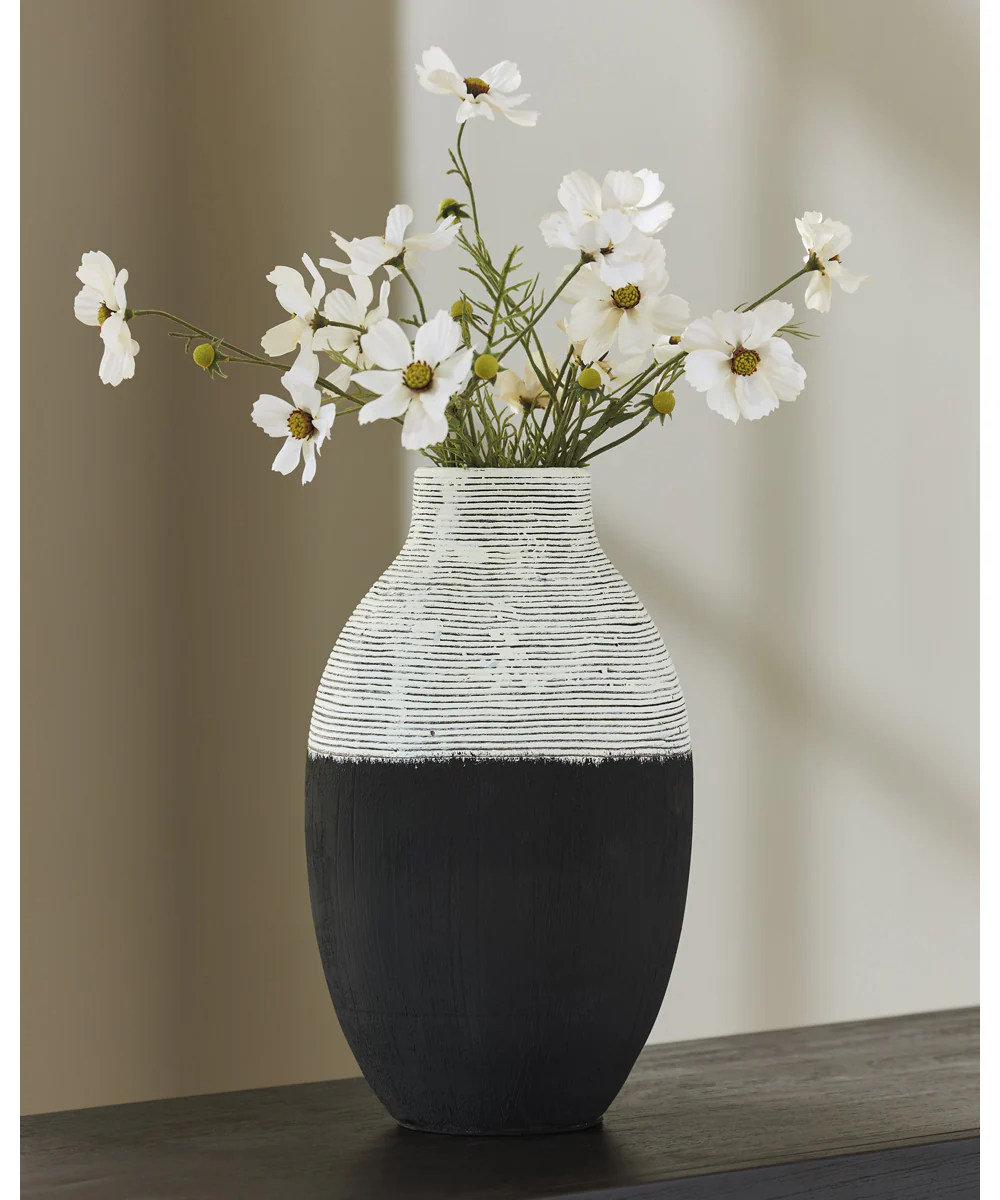 Girtha Vase Antique White/Black - Image 2