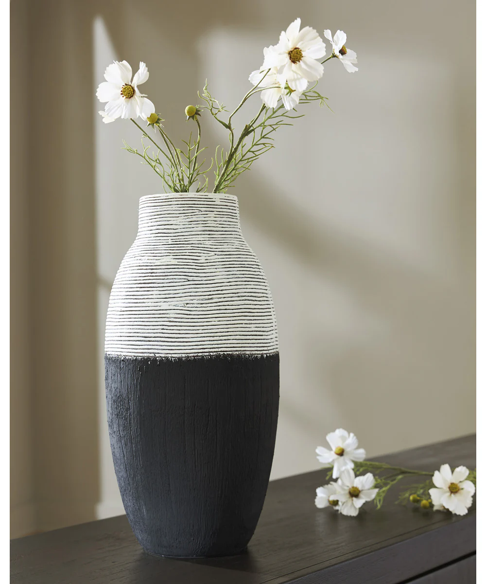 Girtha Vase Antique White/Black - Image 2