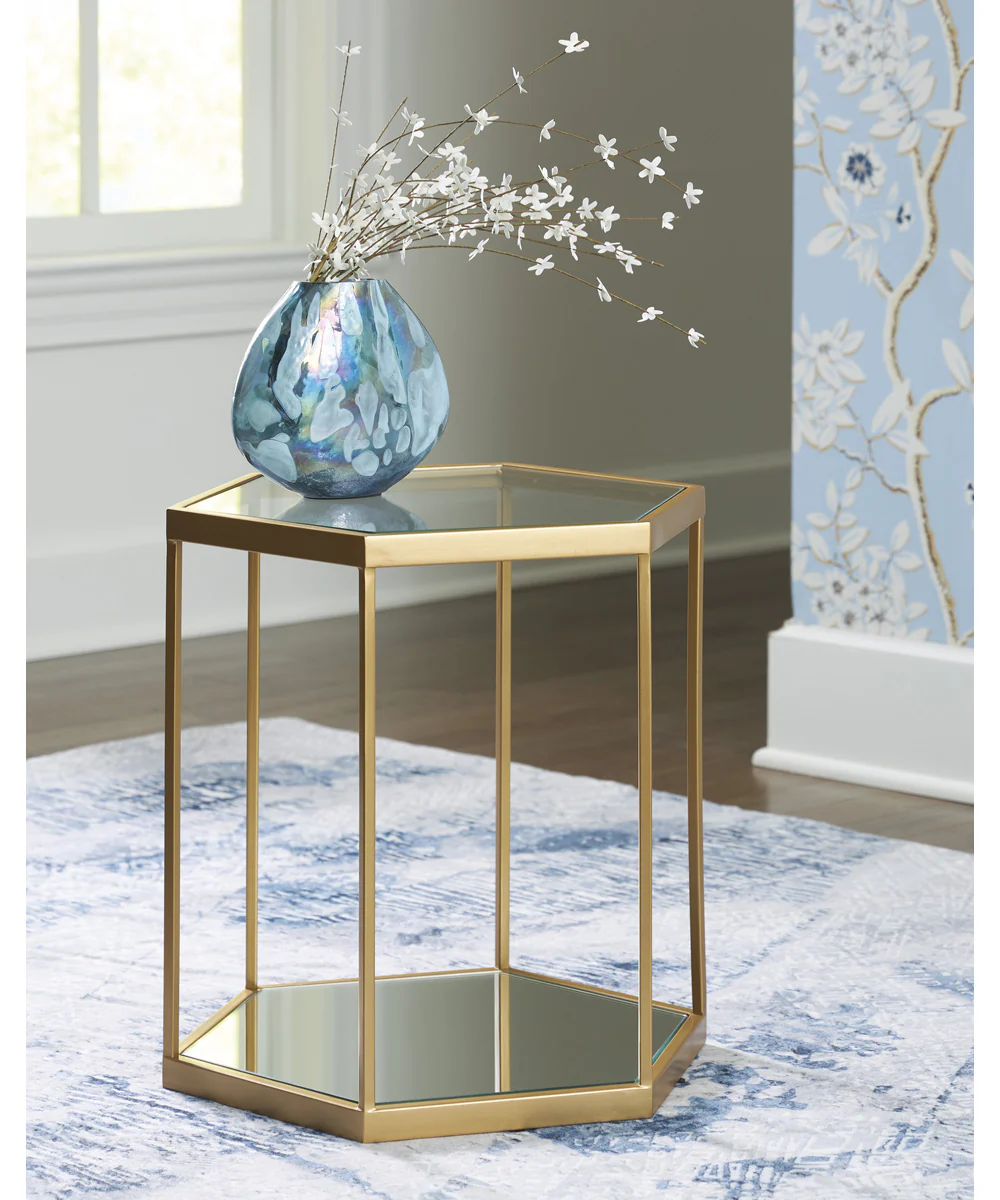 Veerwick Accent Cocktail Table Gold - Image 2