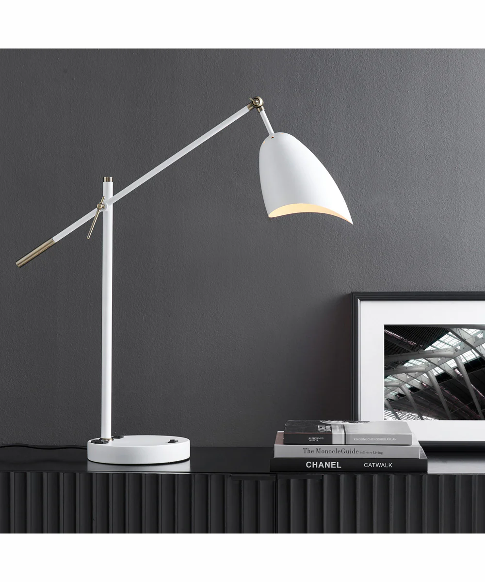 Tanko 1-Light Metal Table Lamp Antique Brass/White With Usb Charging And Outlet - Image 3