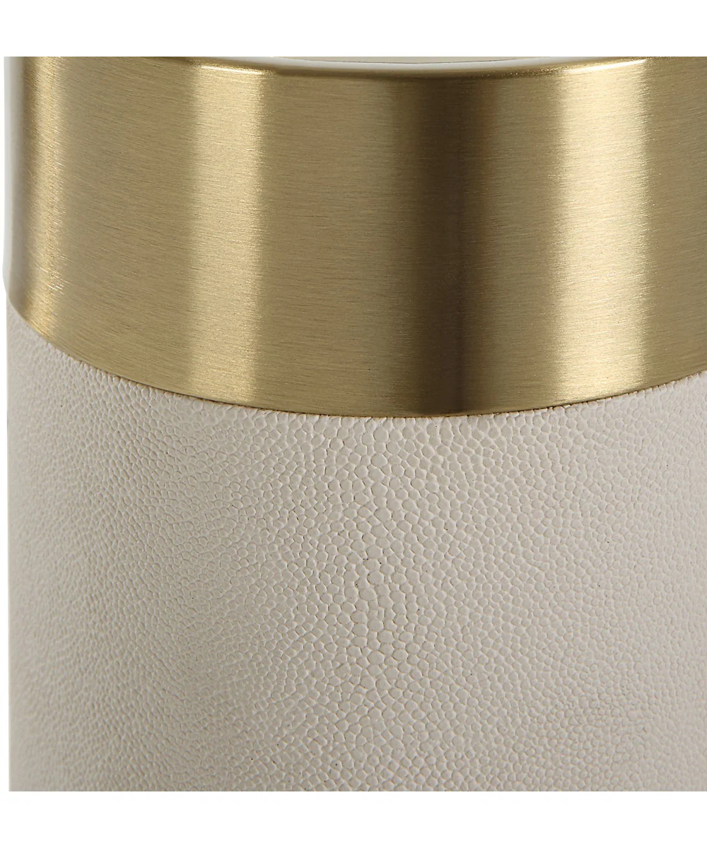 Wessex White Pillar Candleholders Set Of 2 - Image 4